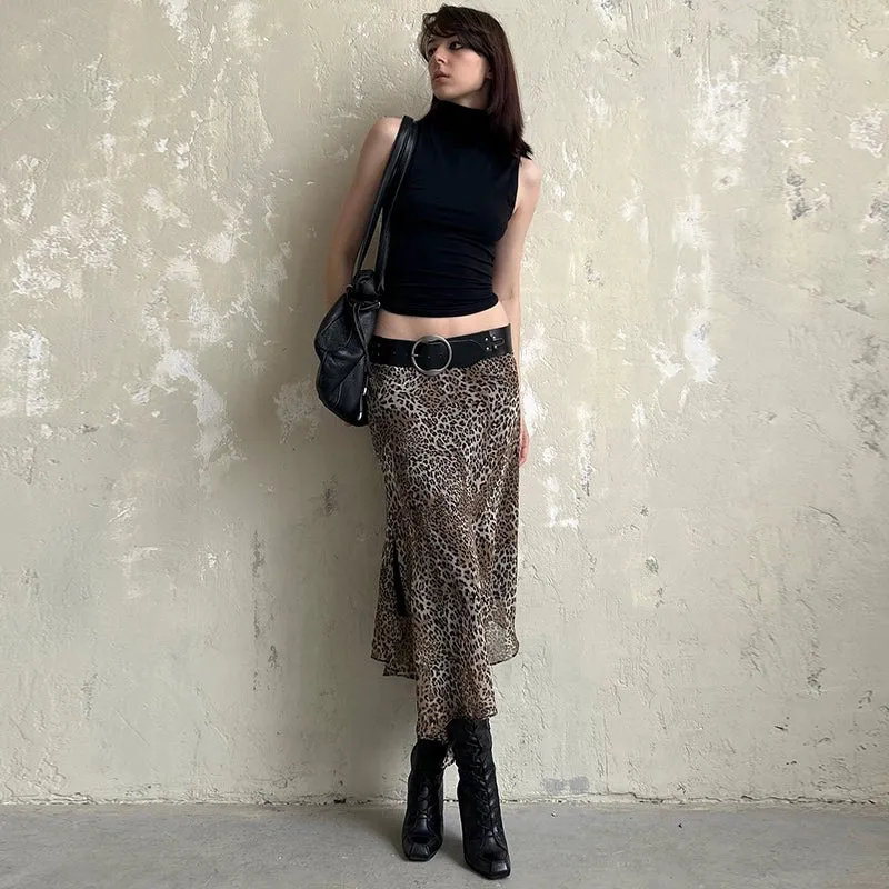 Mahathi Leopard Print Midi Skirt